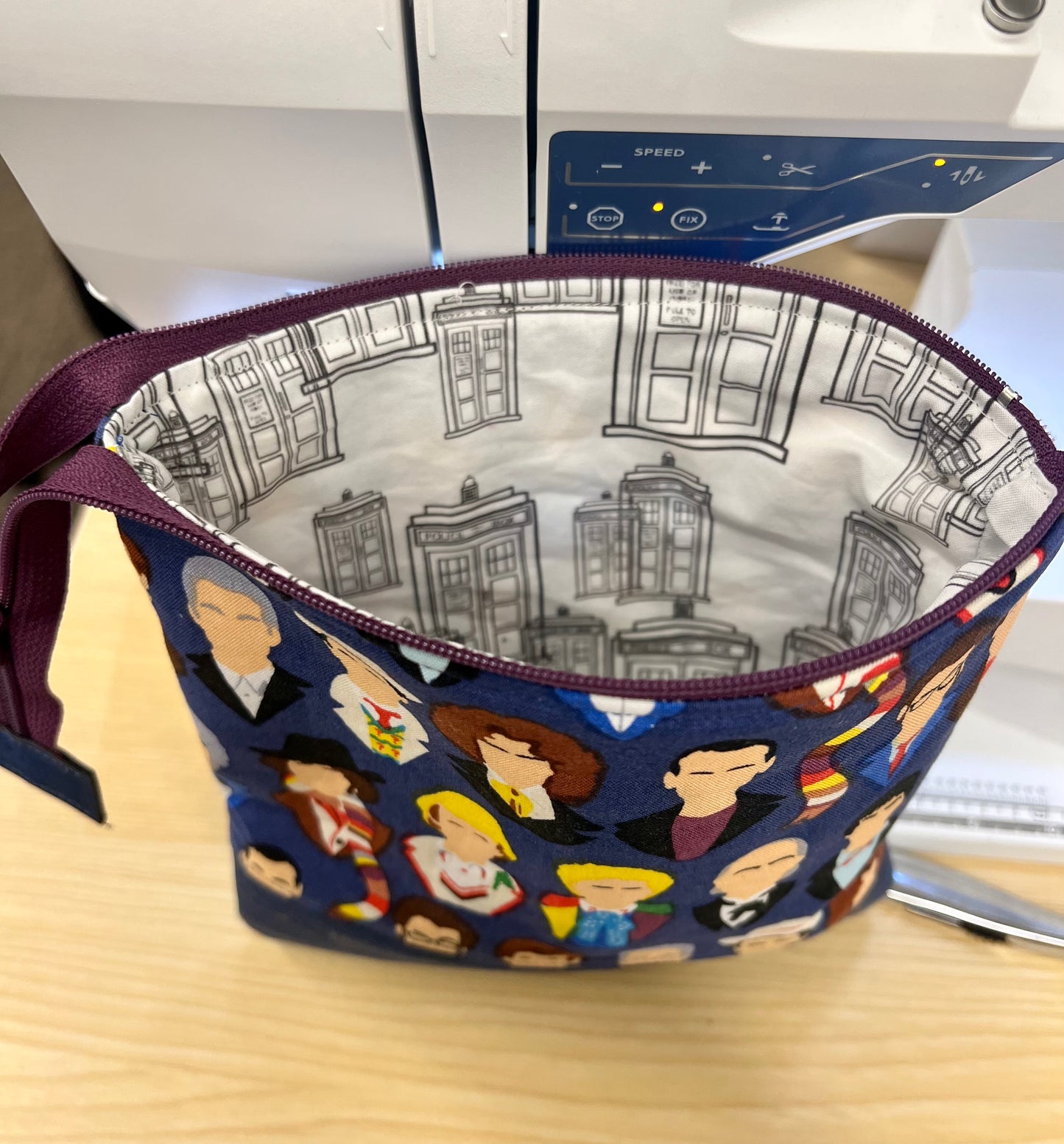 Doctor Who Zipper Pouch